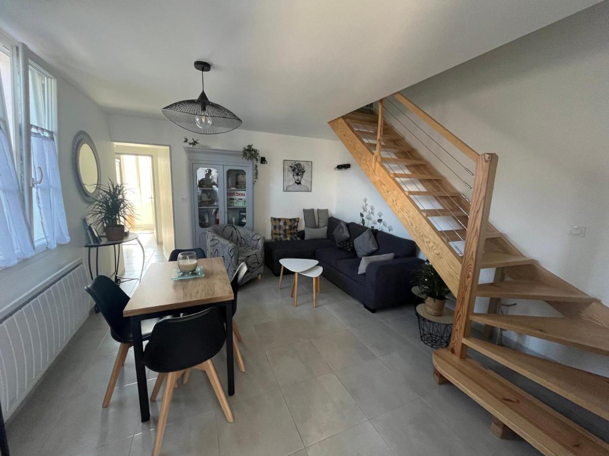 Maison Chaleureuse Avec Terrasse Privative Proche De La Gare Et Du Centre-Ville Rochefort  Dış mekan fotoğraf