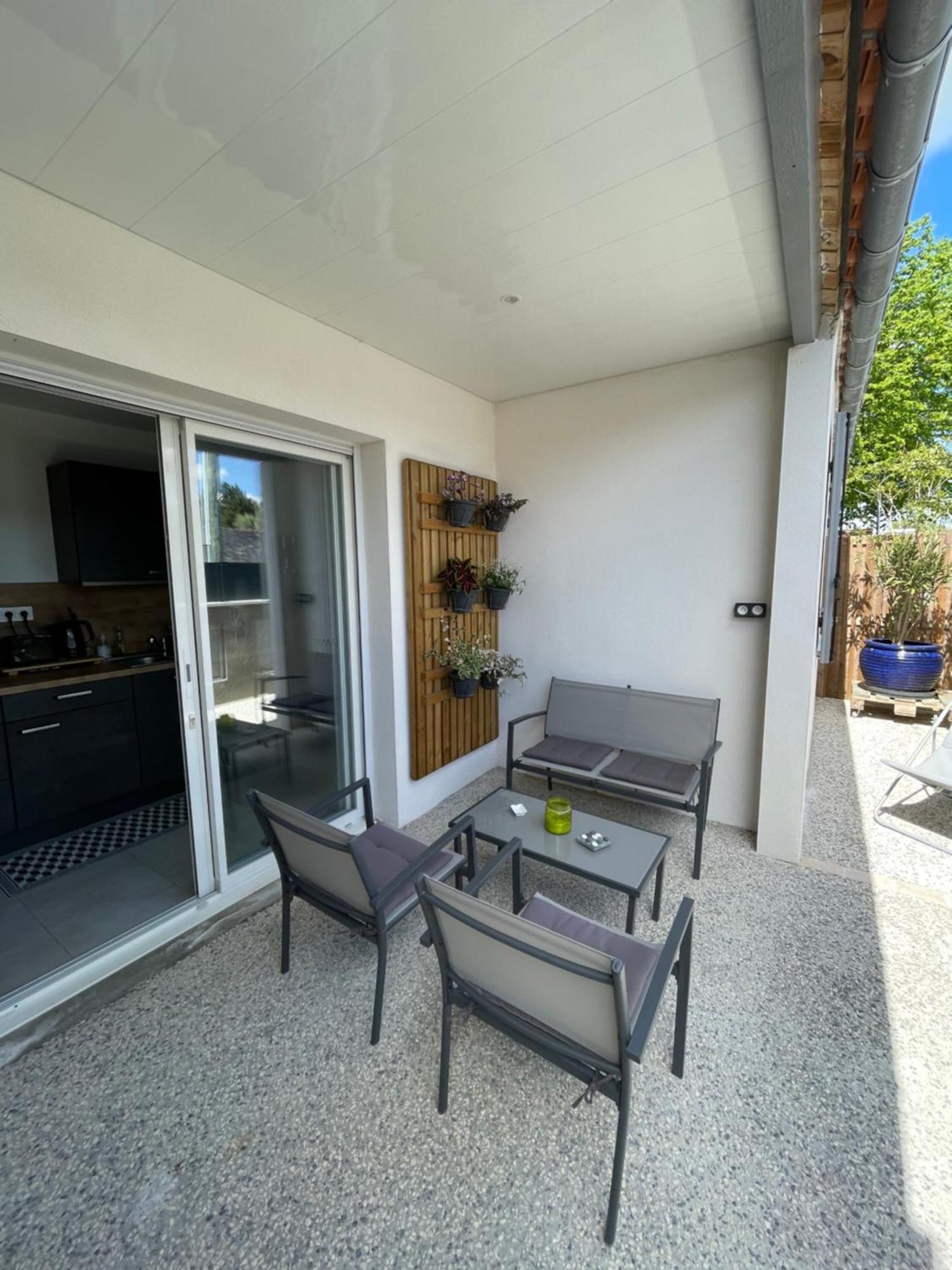 Maison Chaleureuse Avec Terrasse Privative Proche De La Gare Et Du Centre-Ville Rochefort  Dış mekan fotoğraf